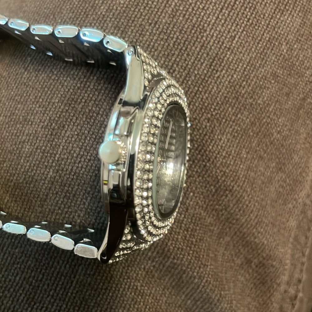 New watch - Picture 4 of 5